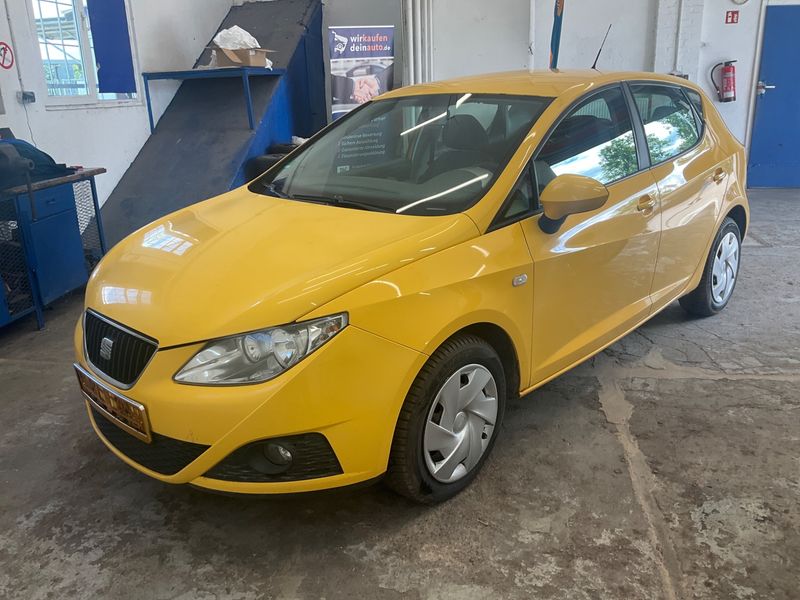 Seat Ibiza 1.6 TDI — фото 1