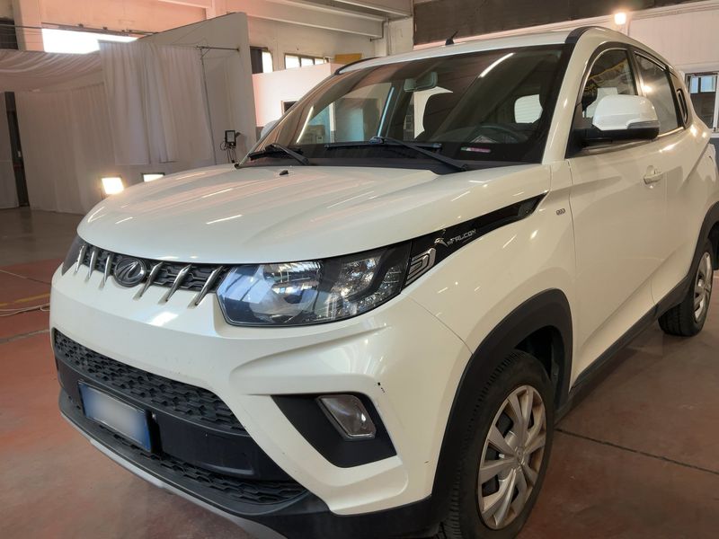 Mahindra KUV 100 1.2 — 1/8