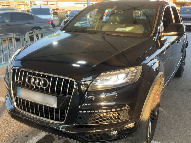 Audi Q7 3.0 V6 TDI — фото 1