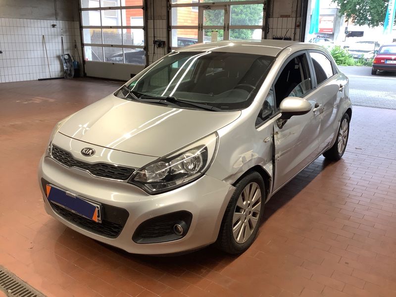 Kia Rio 1.2 — 1/8