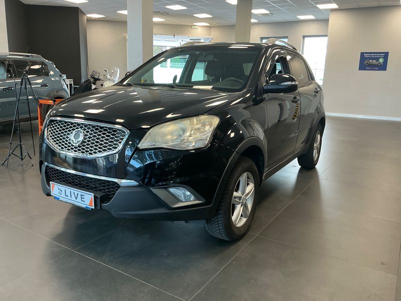 Ssangyong Korando 2.0 — 1/8