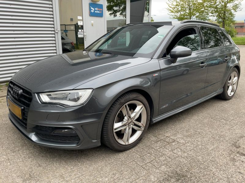 Audi A3 Sportback 1.4 TFSI ACT — 1/8