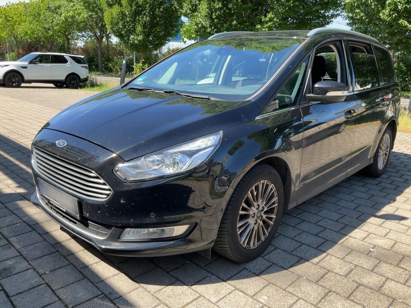 Ford Galaxy 1.5 EcoBoost — фото 1