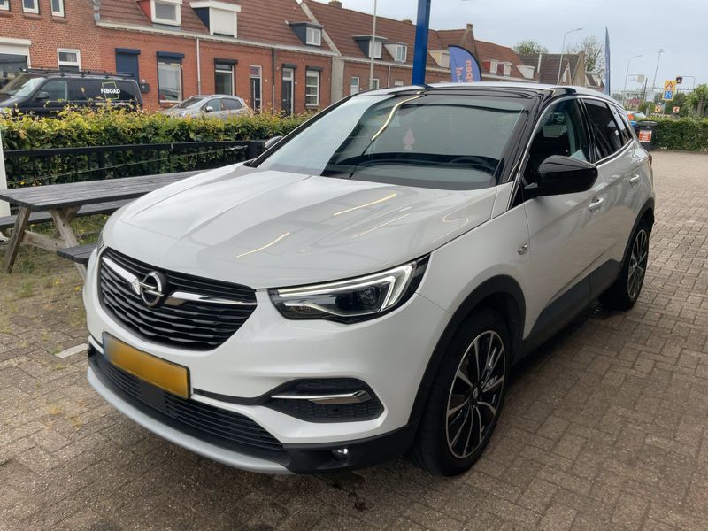 Opel Grandland X 1.2 Turbo — фото 1