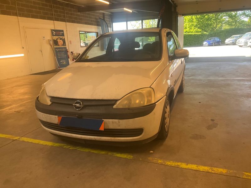 Opel Corsa 1.2 — 1/8