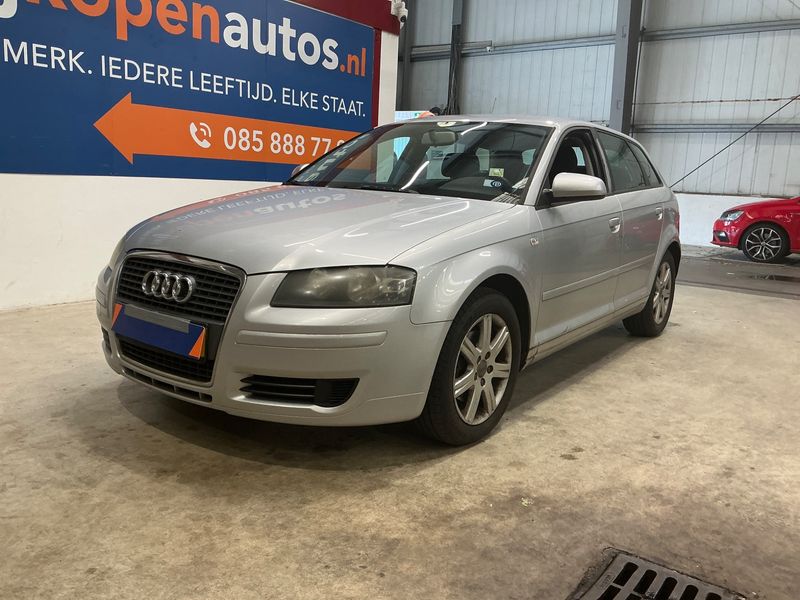 Audi A3 Sportback 2.0 TDI — 1/8