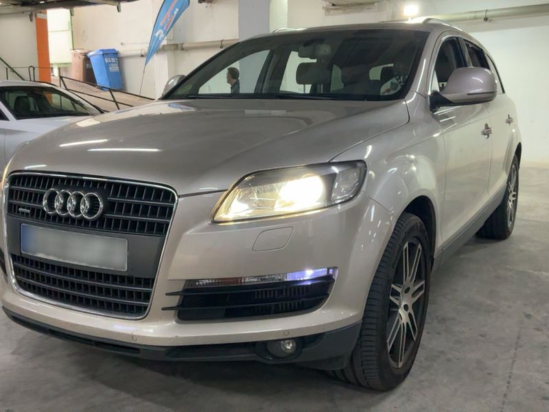 Audi Q7 3.0 V6 TDI — 1/8