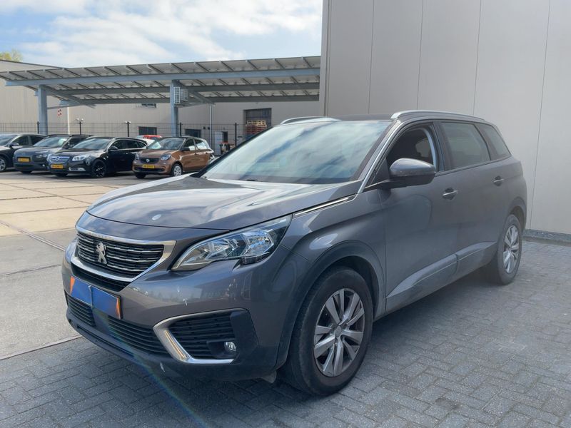 Peugeot 5008 1.2 PureTech — фото 1