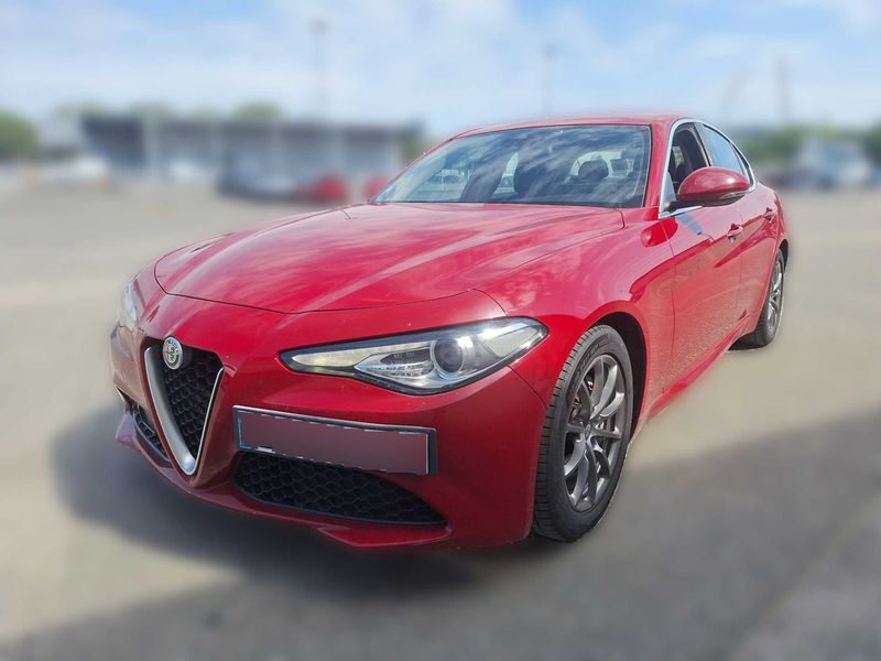Alfa Romeo Giulia 2.2 JTDM — 1/8
