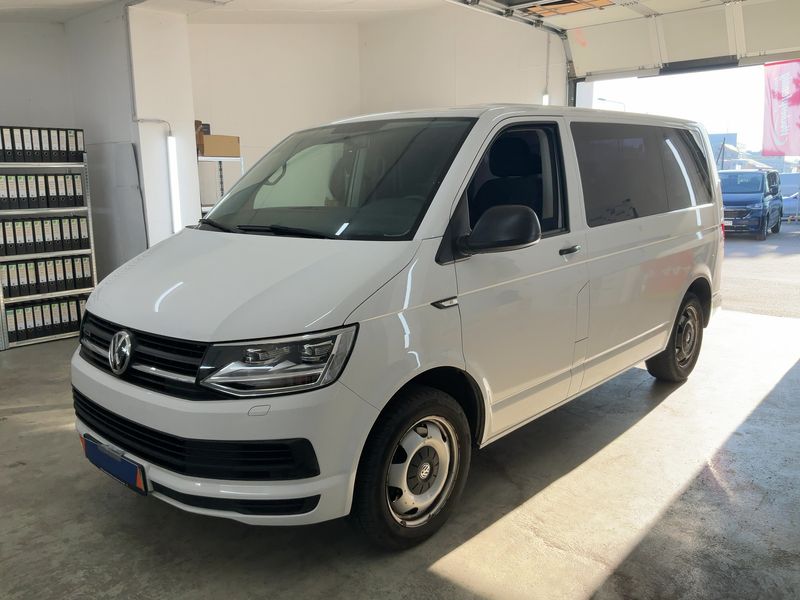 Volkswagen T6 Multivan 2.0 TDI — 1/8