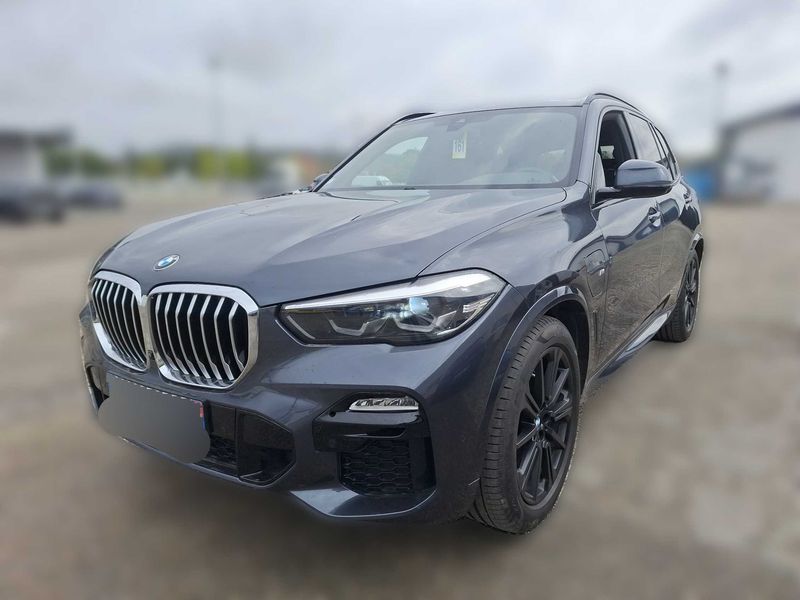 BMW X5 xDrive 45e — 1/8