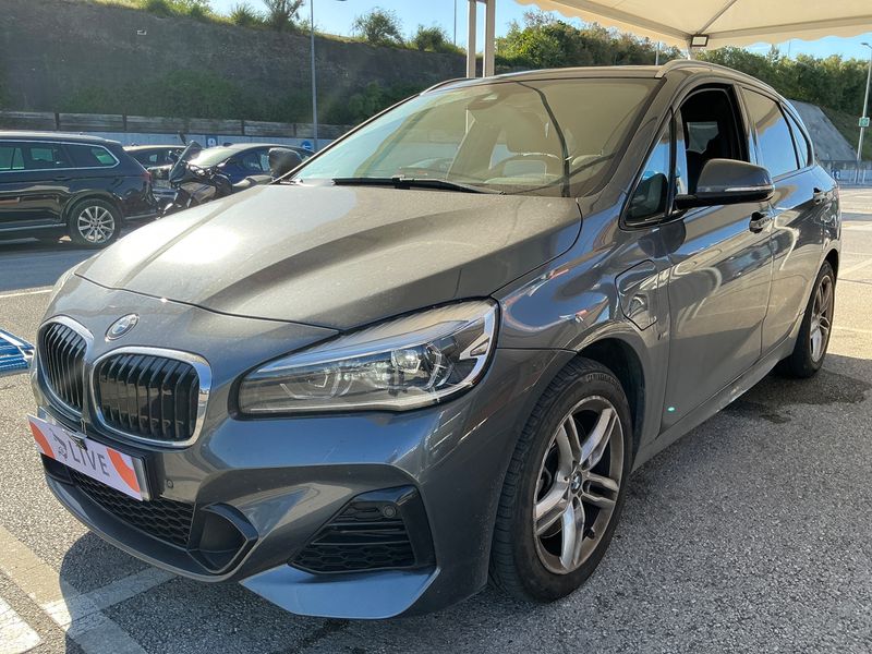 BMW 2er 225xe Active Tourer — 1/8