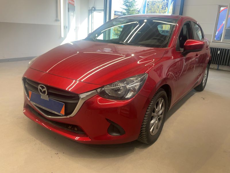 Mazda 2 1.5 — 1/8