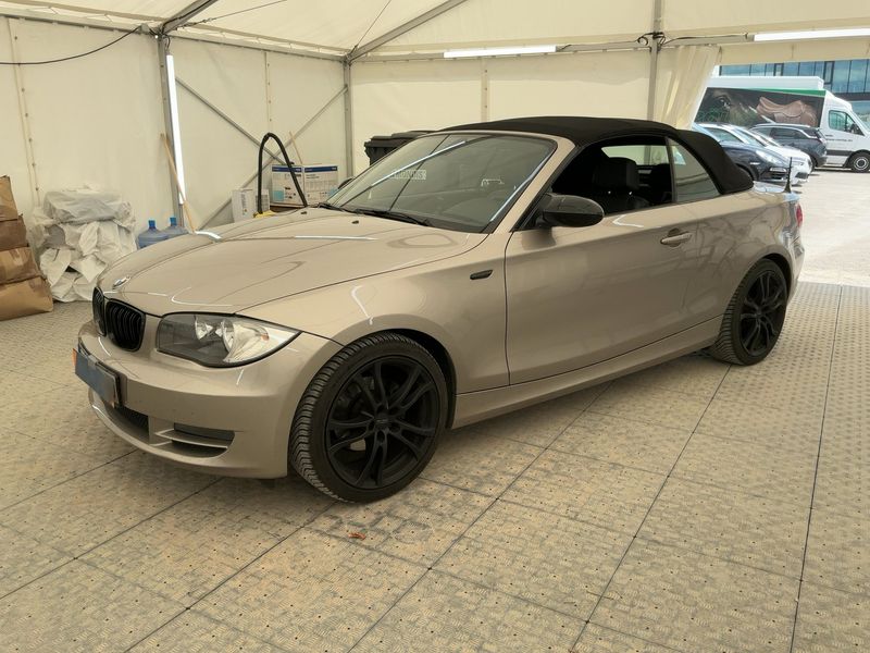 BMW 1er 118i — 1/8