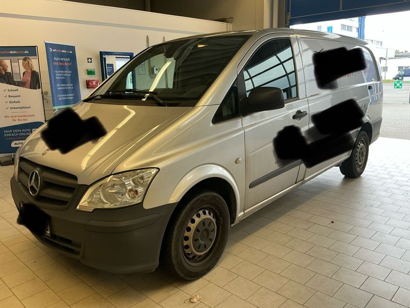 Mercedes-Benz Vito 113 CDI — 1/8