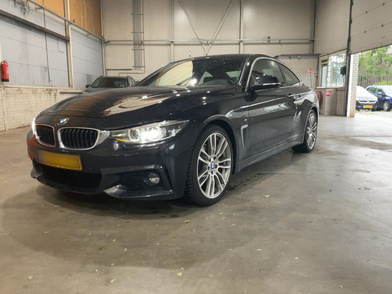 BMW 4er 420i — 1/8