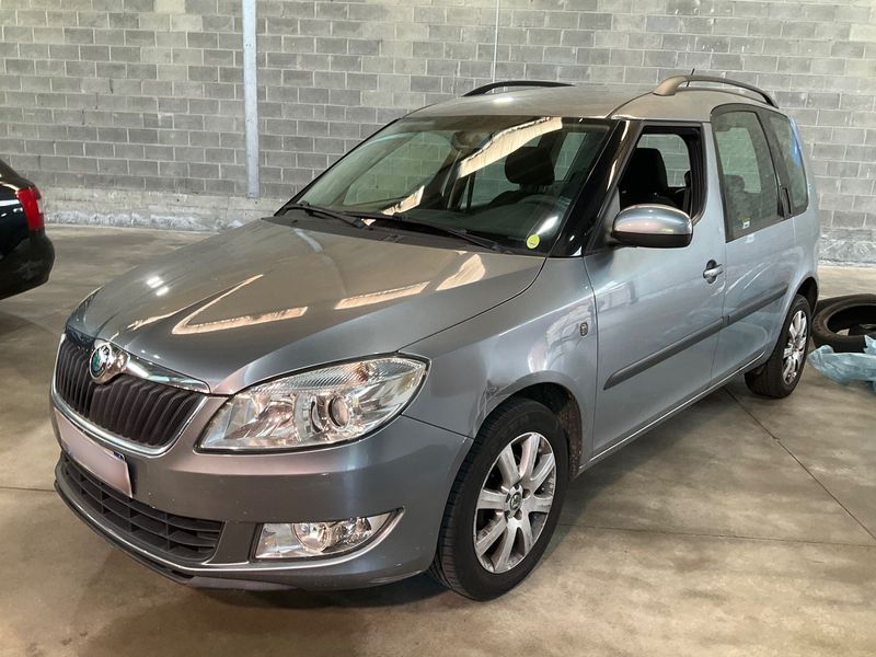 Skoda Roomster 1.2 TSI — 1/8