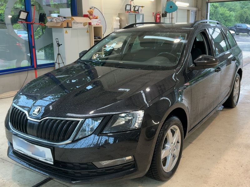 Skoda Octavia 2.0 TDI — фото 1