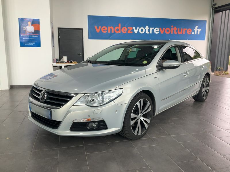 Volkswagen Passat CC 2.0 TDI — фото 1