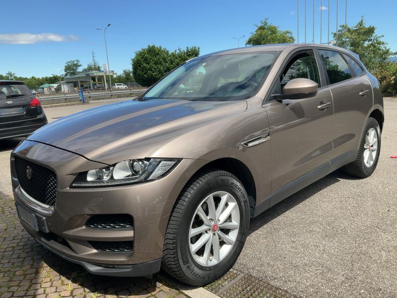 Jaguar F-Pace 20d — 1/8