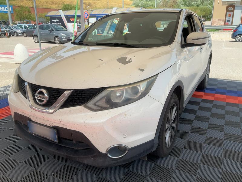 Nissan Qashqai 1.5 Turbodiesel — фото 1