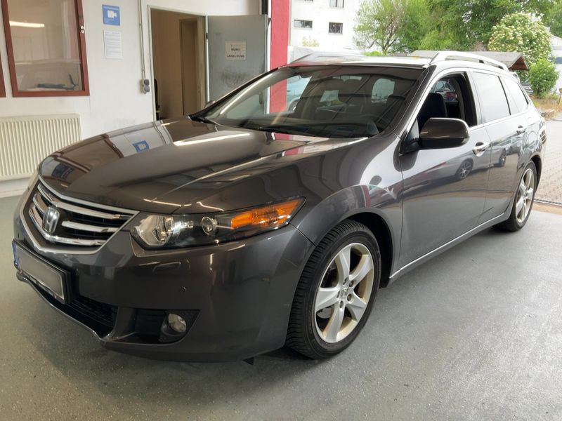 Honda Accord 2.2 DTEC — 1/8