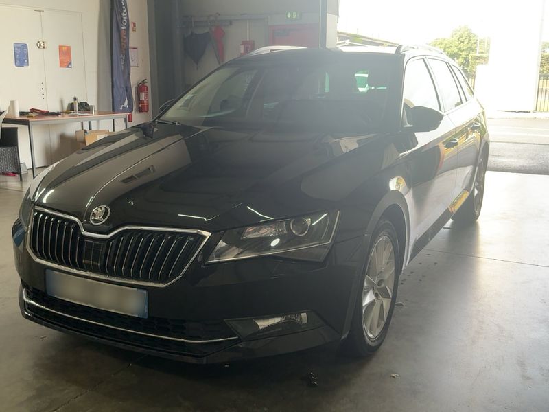 Skoda Superb 1.5 TSI ACT — фото 1