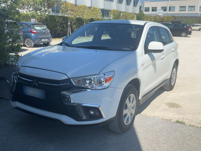 Mitsubishi ASX 1.6 — 1/8