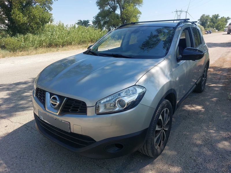 Nissan Qashqai 1.5 Turbodiesel — 1/8