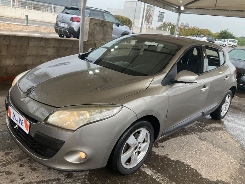 Renault Megane 1.5 dCi — 1/8