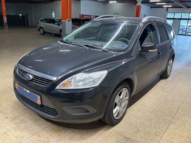 Ford Focus 1.6 — 1/8