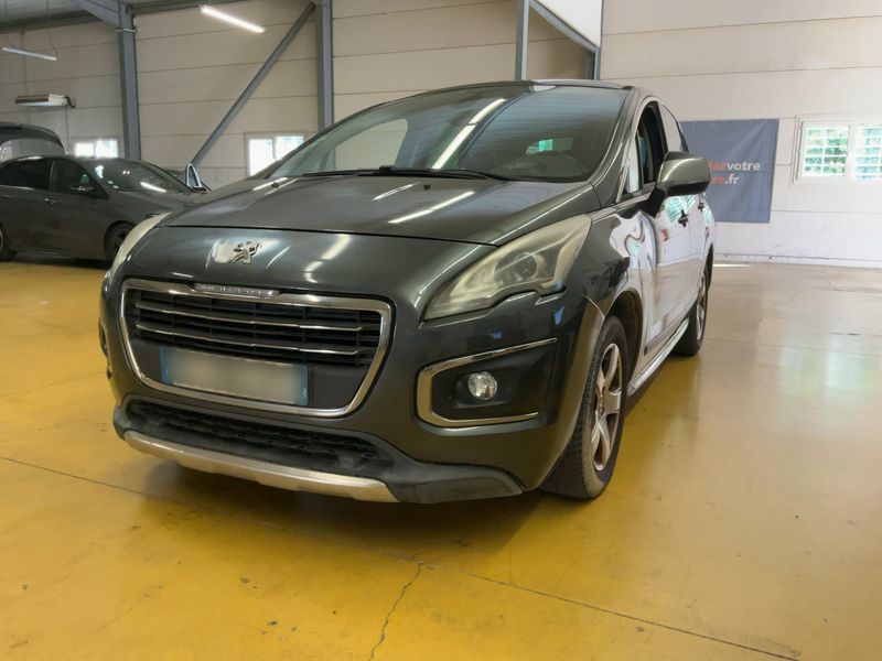 Peugeot 3008 2.0 HDi — 1/8
