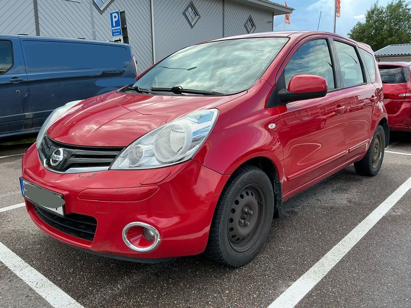 Nissan Note 1.4 — 1/8