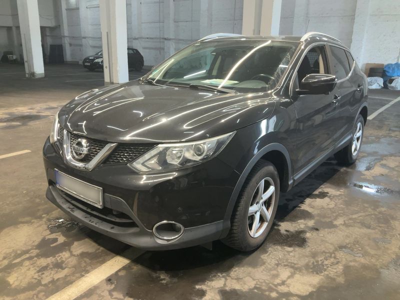 Nissan Qashqai 1.5 Turbodiesel — 1/8