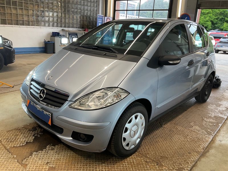 Mercedes-Benz A-Klasse A 150 — 1/8