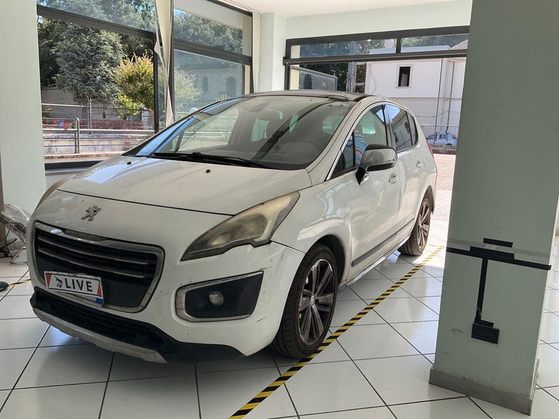 Peugeot 3008 1.6 HDi — 1/8