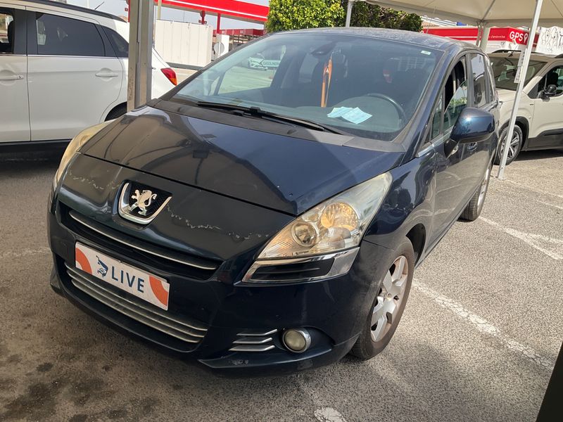 Peugeot 5008 1.6 HDi — 1/8