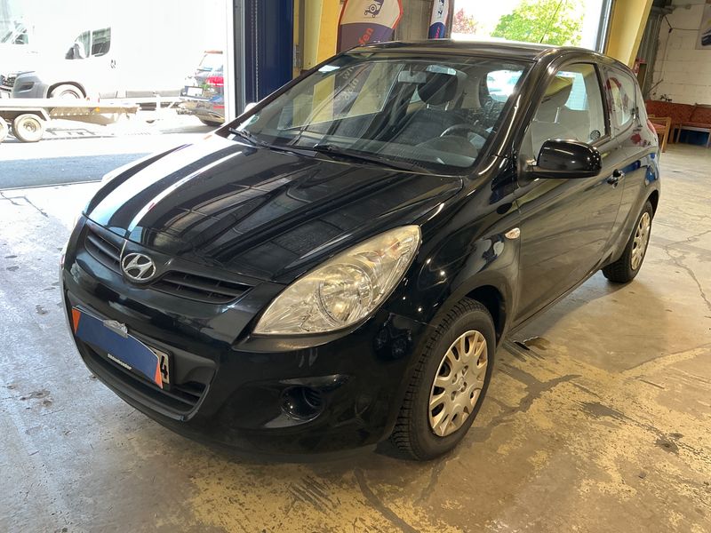Hyundai i20 1.2 — 1/8