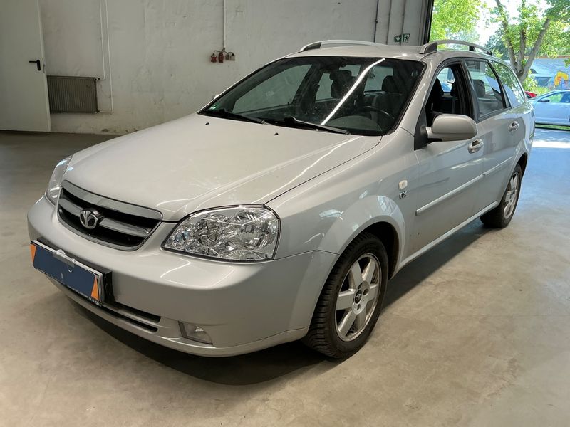 Daewoo Nubira 1.8 — 1/8