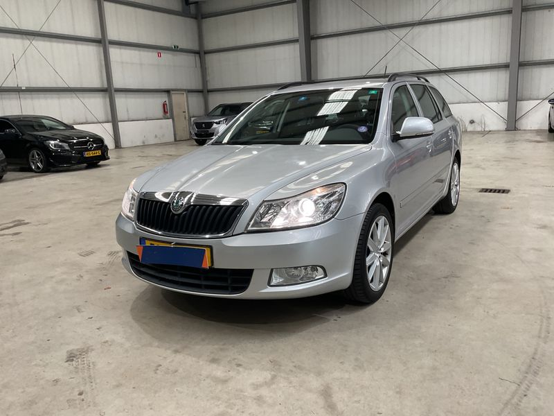 Skoda Octavia 1.2 TSI — 1/8
