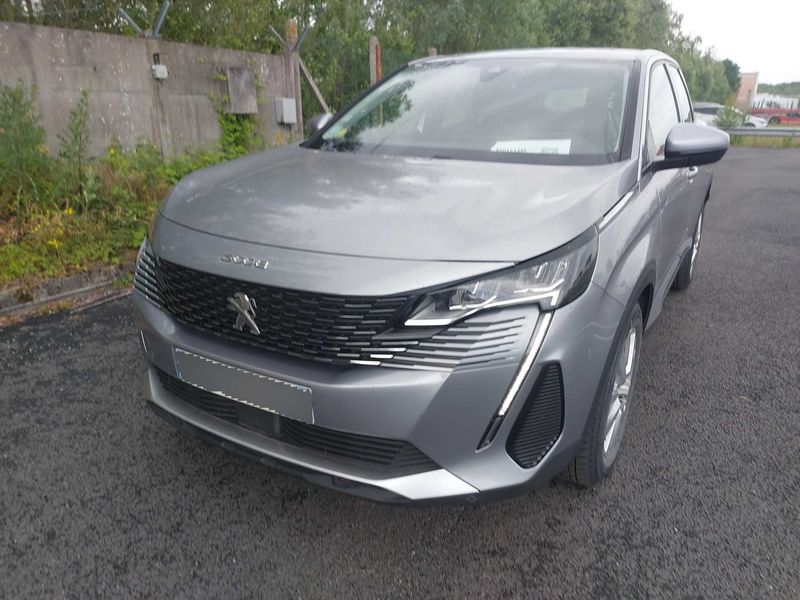 Peugeot 3008 1.5 Blue-HDi — 1/8