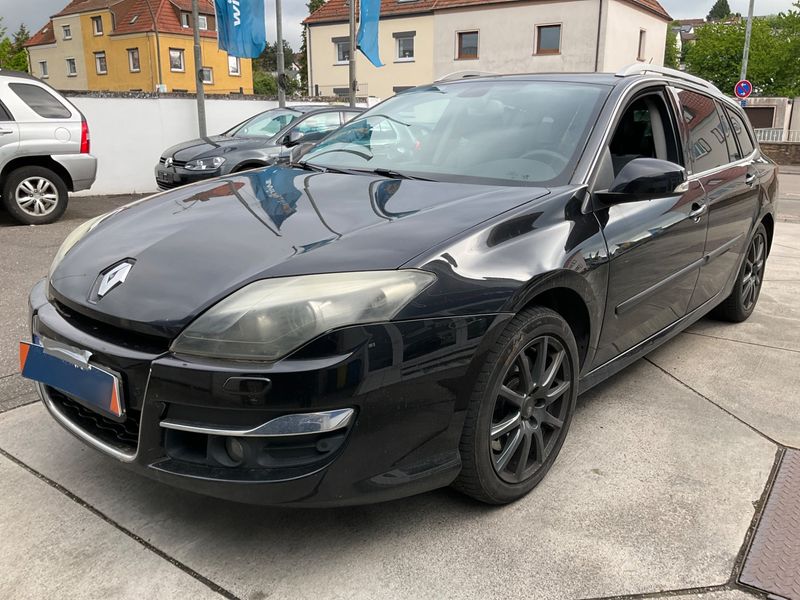 Renault Laguna 2.0 dCi — фото 1