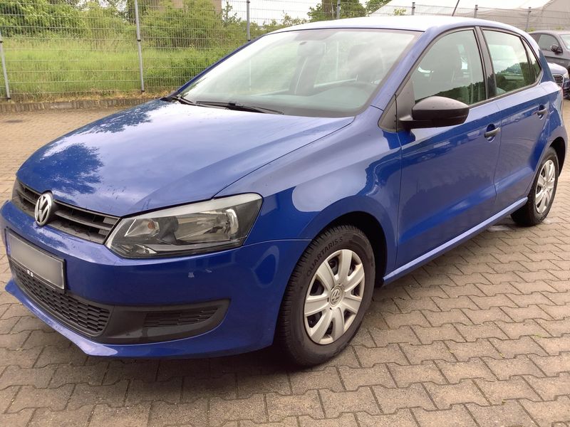 Volkswagen Polo 1.2 — фото 1