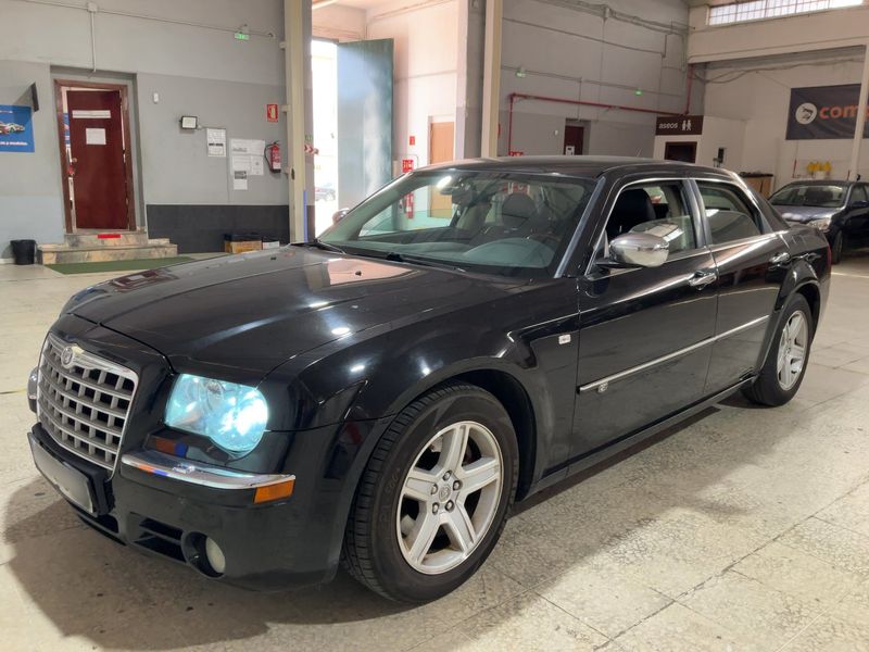 Chrysler 300 C 3.0 CRD — 1/8