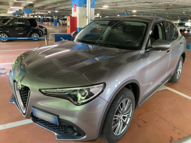 Alfa Romeo Stelvio 2.2 JTDM — фото 1