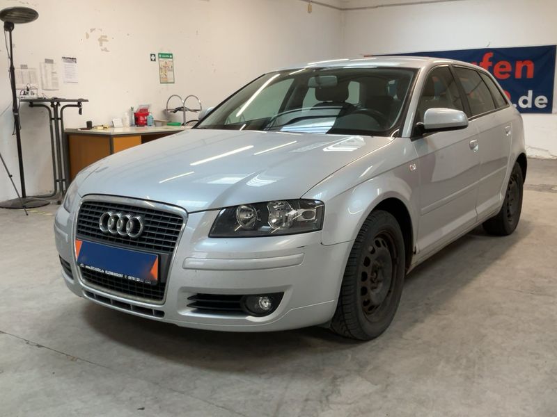 Audi A3 Sportback 2.0 TDI — 1/8