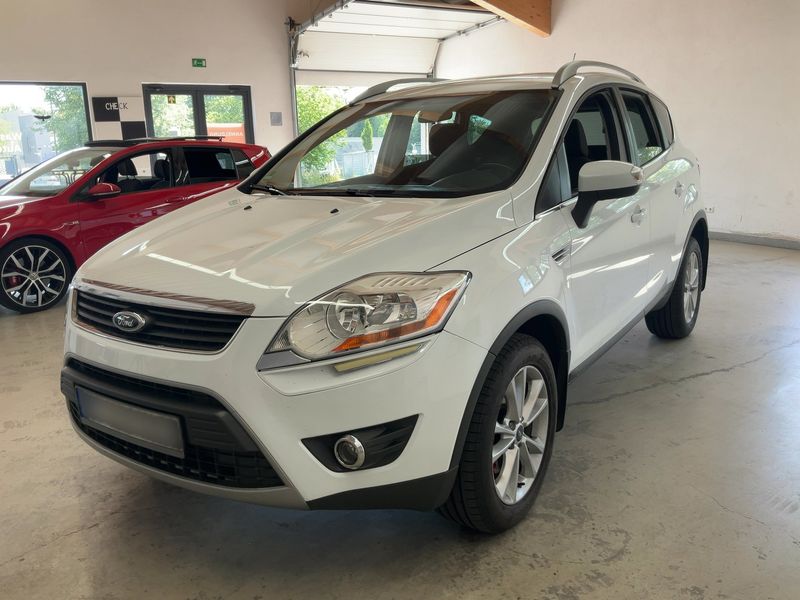 Ford Kuga 2.0 TDCi — 1/8