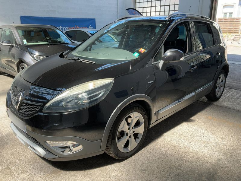 Renault Scenic 1.5 dCi — 1/8