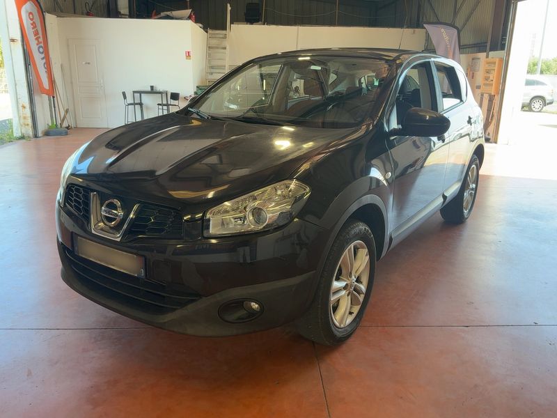 Nissan Qashqai 1.5 dCi — 1/8