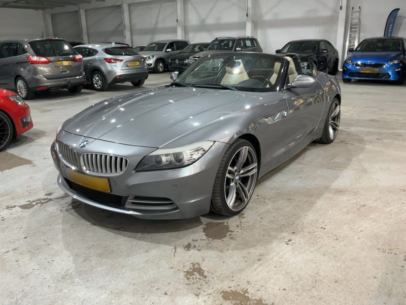 BMW Z4 sDrive 23i — 1/8